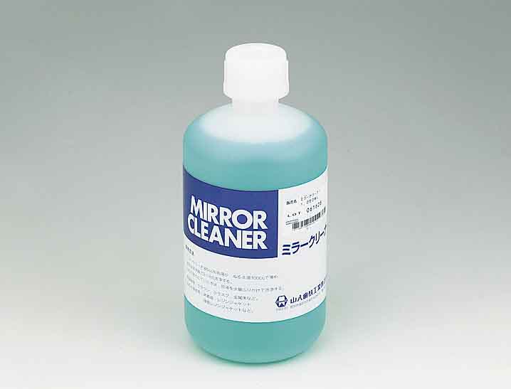 MIRROR CLEANER